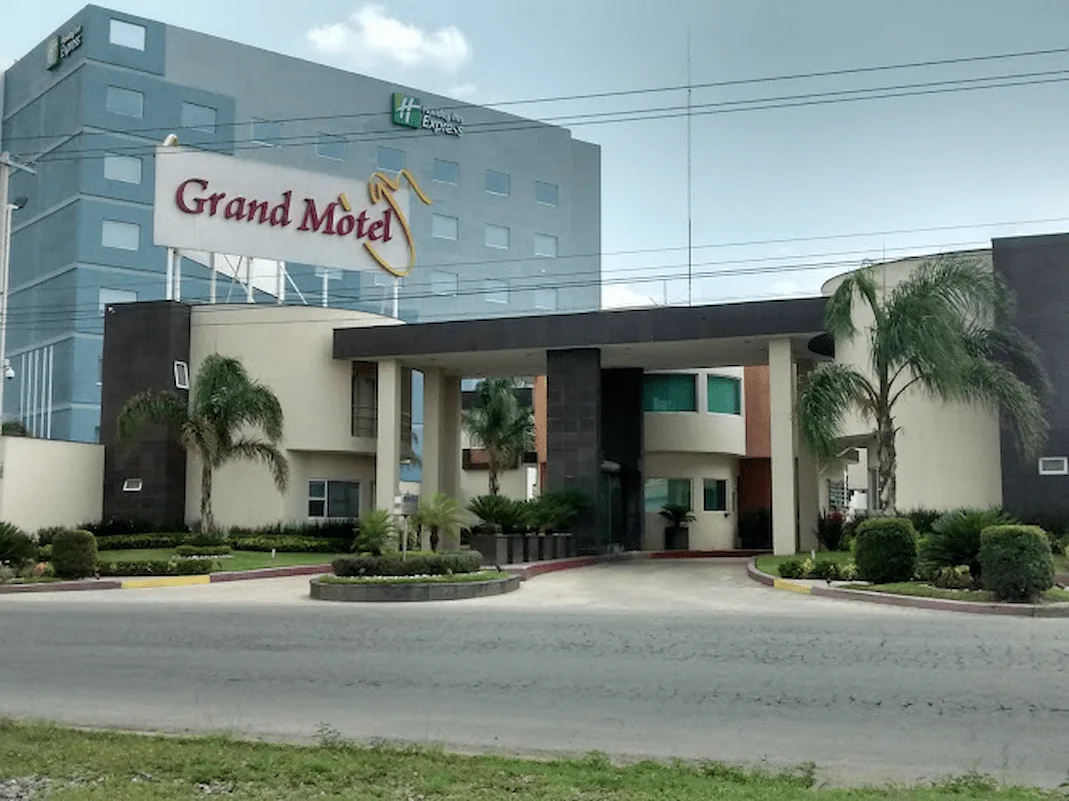 Grand Motel
