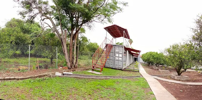 Hotel Container