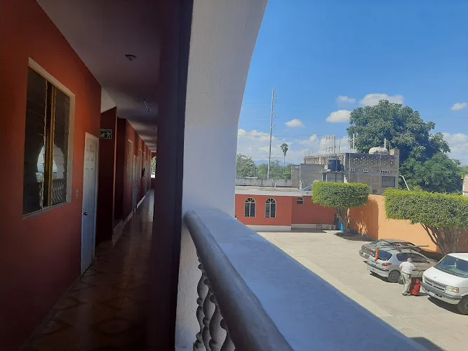 Hotel Los Sabinos