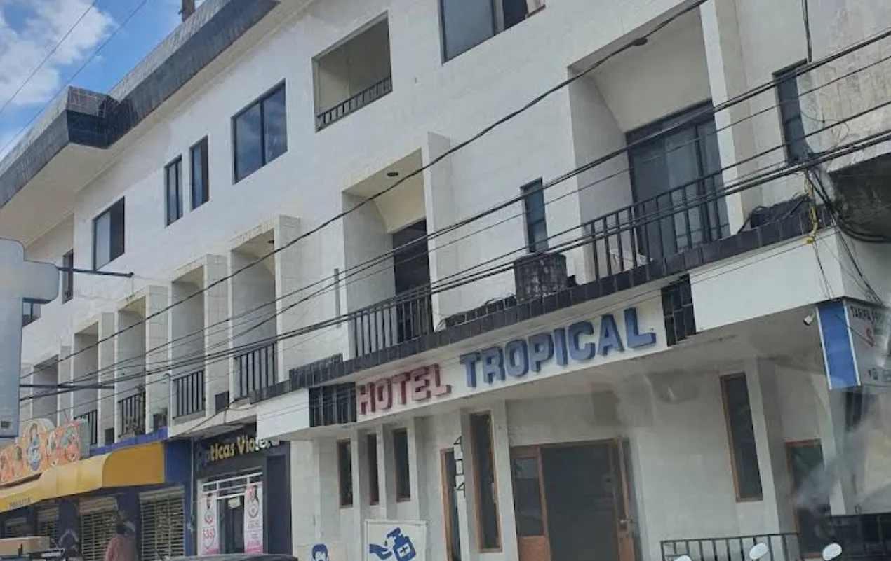 Hotel Tropical